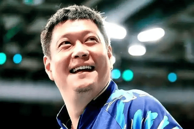 绩的背后, 管教练职务
