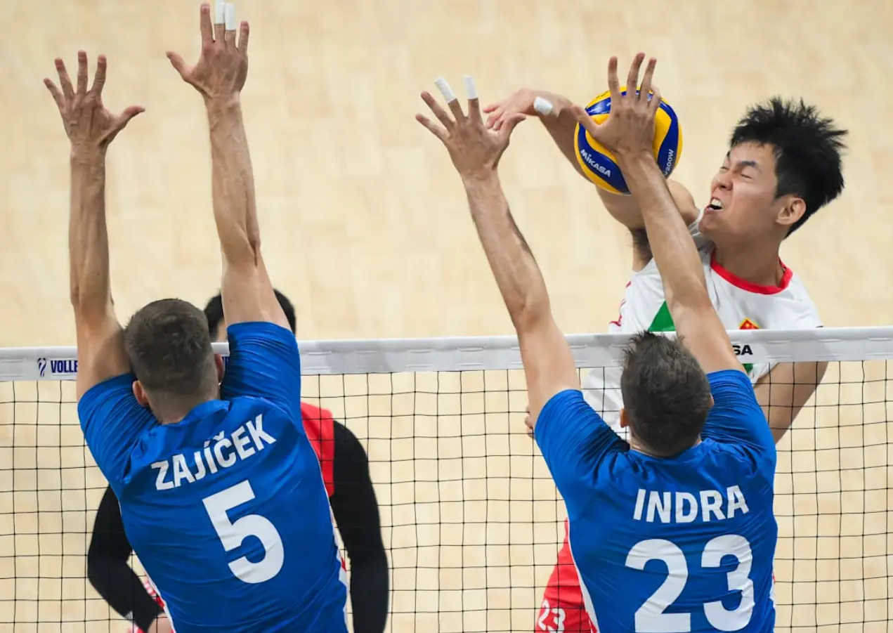 中国男排也, AA 中国男排也, AA